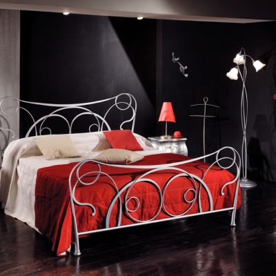 LETTO IN FERRO BATTUTO - ART 698 M CV -