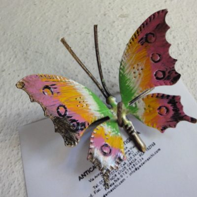 FARFALLA IN FERRO BATTUTO cm 8 x 5 - ART F 104 FR - colore n.17