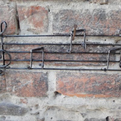 Porta chiavi o appendino da parete in ferro battuto pentagramma -