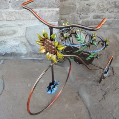 Porta vasi in ferro battuto ( triciclo 2 posti con girasoli ) - ART P 067 FR PED -