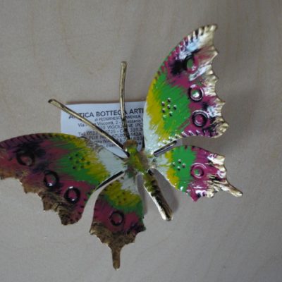 FARFALLA IN FERRO BATTUTO cm 8 x 5 - ART F 104 FR - colore n.16