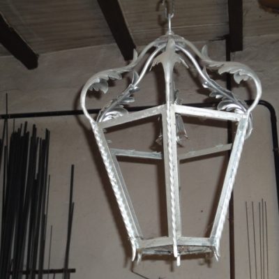 LANTERNA IN FERRO BATTUTO - ART 3 PED -
