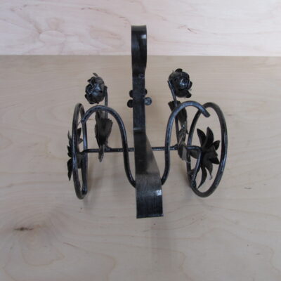 Porta bottiglia in ferro battuto da appoggio – ART PB NR  FER –