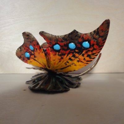 Farfalla porta buste in ferro battuto – ART F 016 PED – Colore n 23